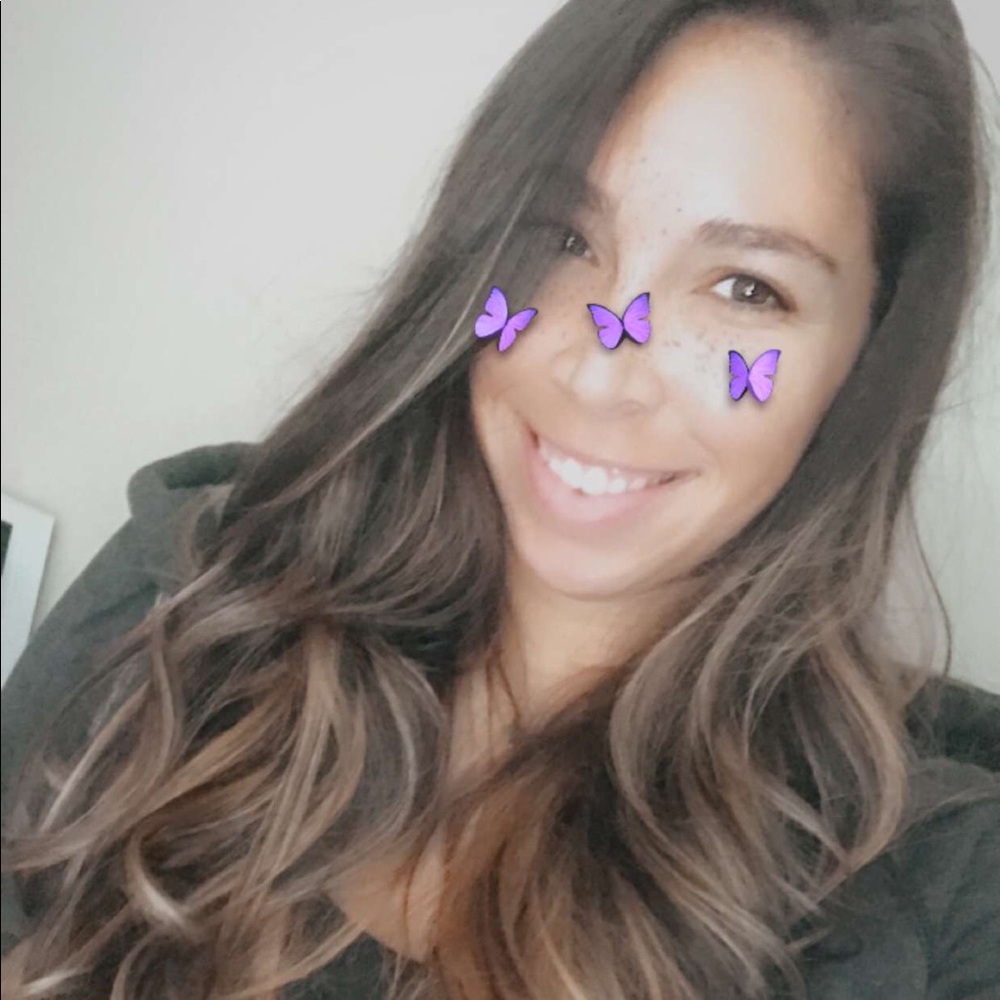 Meet your Posher, Carolyn